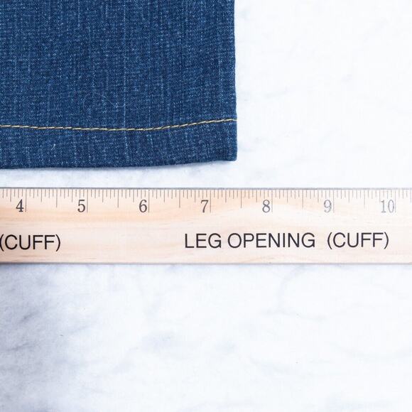 Mossimo Jeans Womens 5 - 27x26.5 Bootcut Patch Pockets Dark Blue Wash - Picture 12 of 12